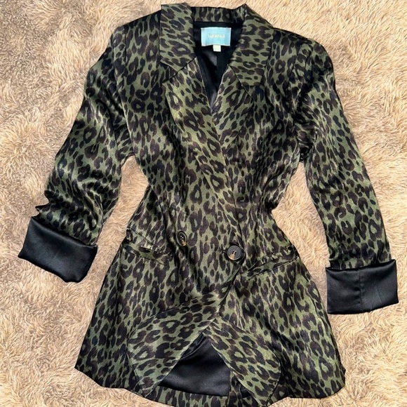 Skies Are Blue Leopard Blazer - Picture 1 of 6